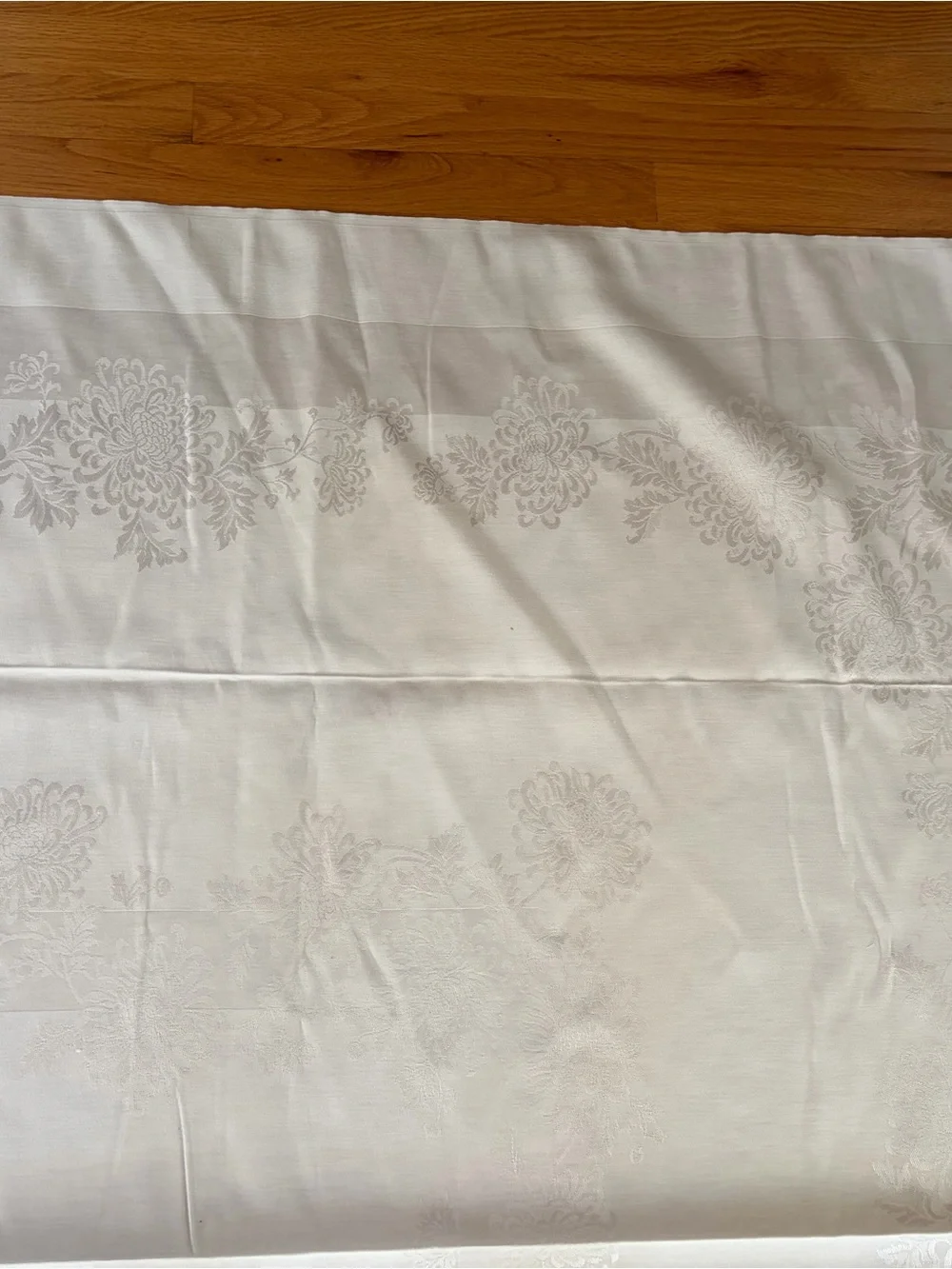 Elegant Rectangle White Damask Tablecloth, approx. 60
